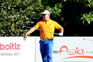 Que, Bowen share lead in Aboitiz Invitational